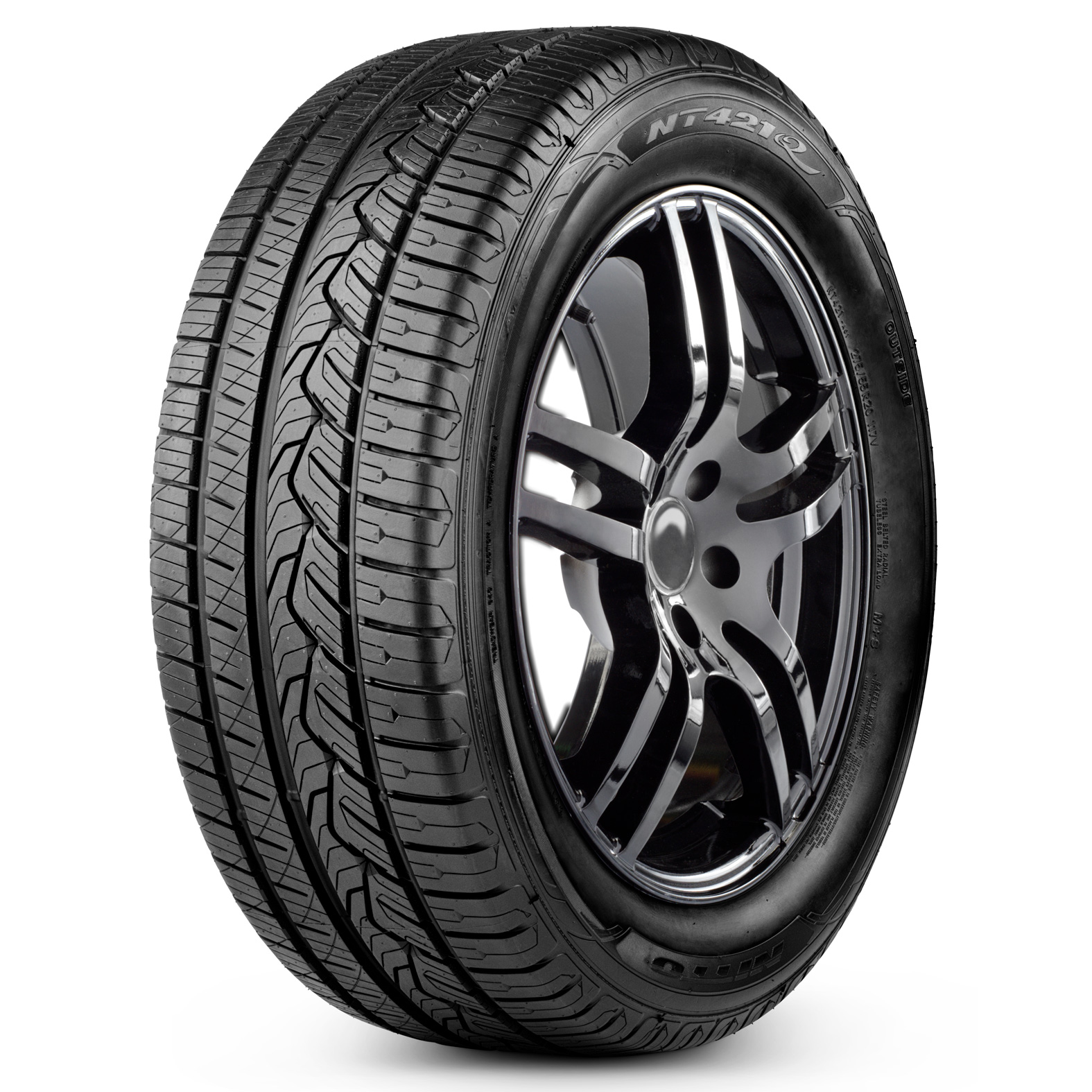NT421Q 235/50 R18 97V