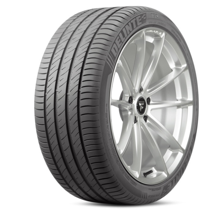 DS2 SUV 275/40 R22 107Y