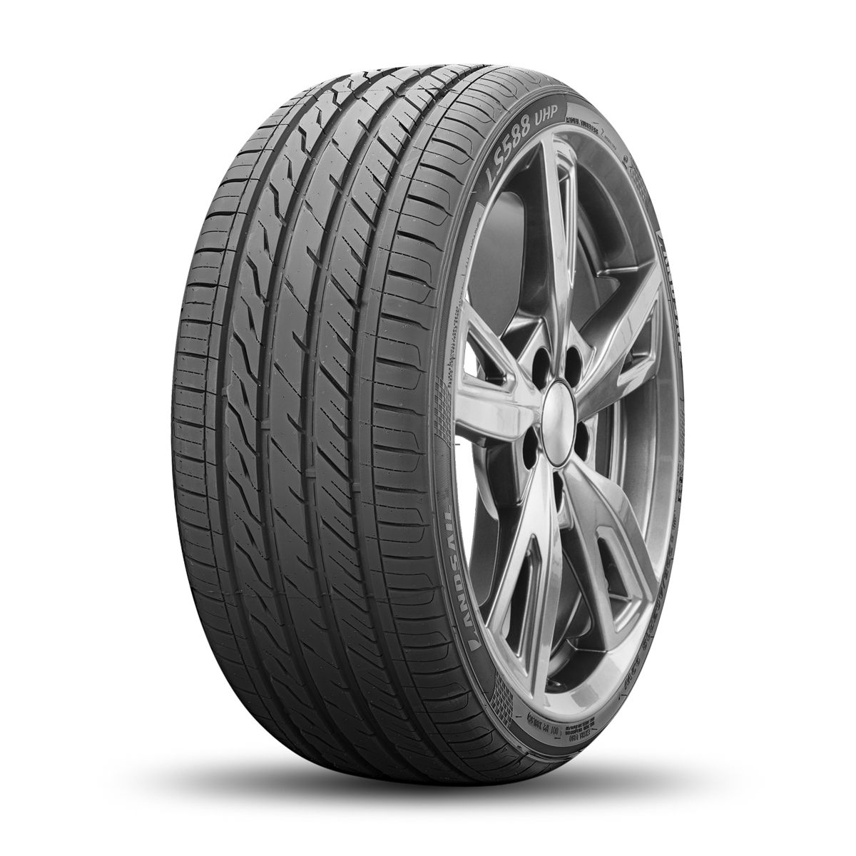 LS588 235/55 R19 101V