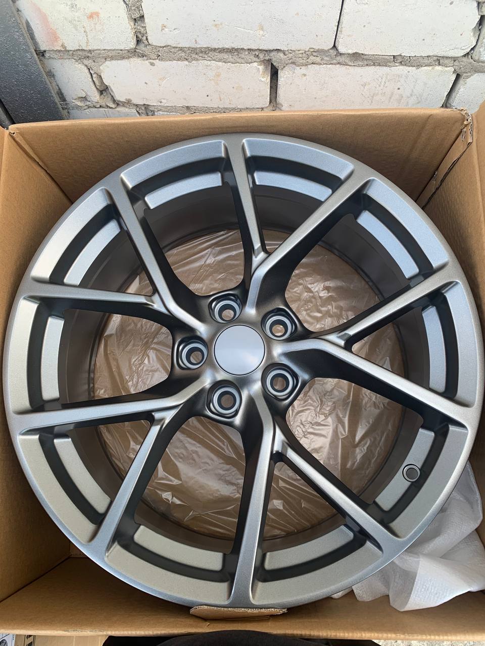 TS-5602 R18 8.0J ET40.0 5x108 d65.1